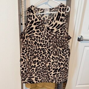 Monroe & Main Leopard Print Blouse